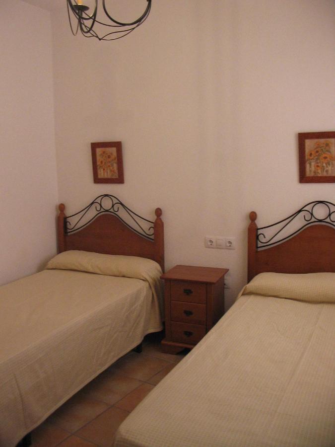 Apartamentos Perez Zara Коніль-де-ла-Фронтера Номер фото